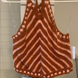 Halter crop top